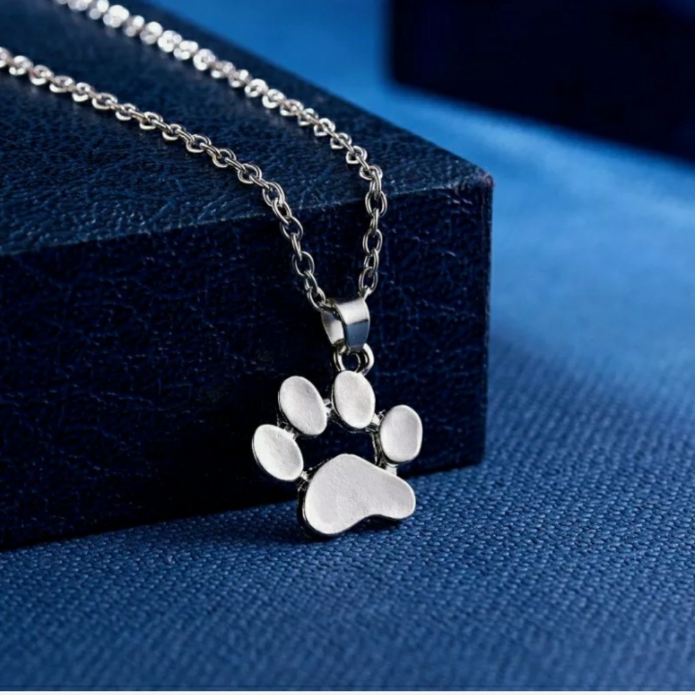 Silver Paw Print Pendant Necklace